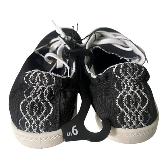 MEDIUM WIDTH BLACK Time and Tru Women's Scrunch Back Slip-On Sneaker SZ Various - Picture 1 of 6